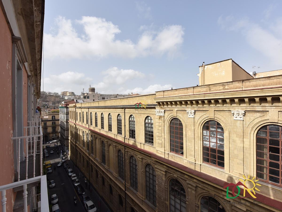 Dimora Conte Di Ruvo Bed and Breakfast Napoli Eksteriør billede